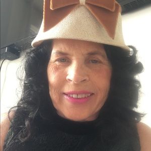 Meet your Posher, Patsy